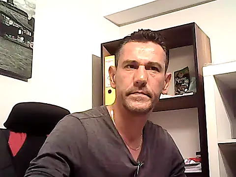 عرض كام mastercharisma35