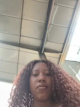 แชท XXX สดของ Ms_zozi_