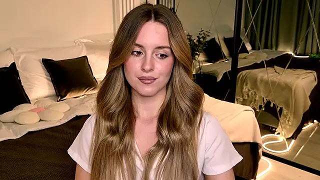 عرض كام RozzitaBedberry