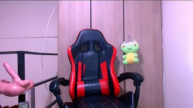 dilan_abraham12 即時 XXX 聊天