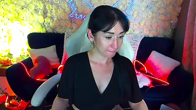 Chat XXX en directo de CarolinaaFoxyyy