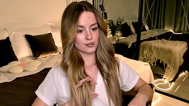 Chat XXX ao vivo de RozzitaBedberry