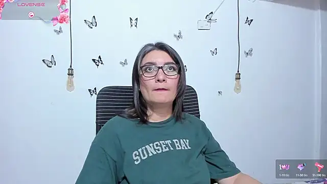 Czat XXX na żywo – Amie_Adams82_