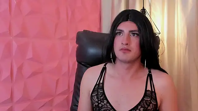 Pokazy przed kamerką – Miley_Cavendish