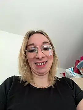 Giuliana_baby's Live XXX Chat