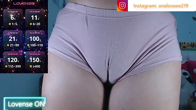 ana_studio's Live XXX Chat