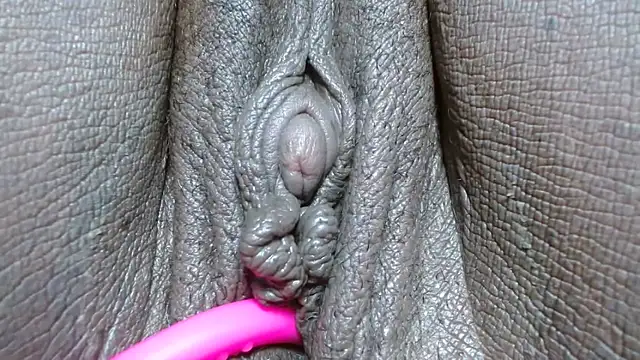 morenahott1's Live XXX Chat