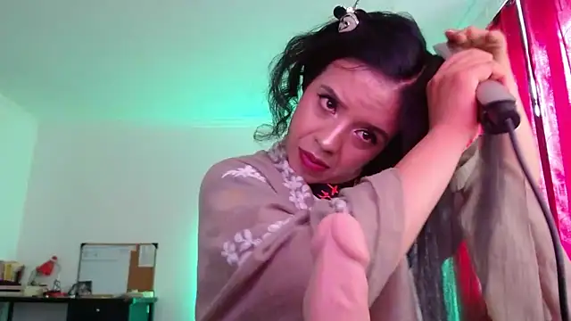 VALERY_MEER Chat XXX in diretta