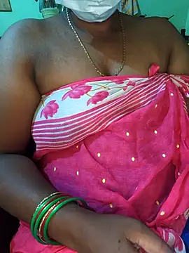 Chat XXX en directo de Tamilselviroja-