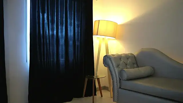 Daisha_Riley – Naživo XXX chat