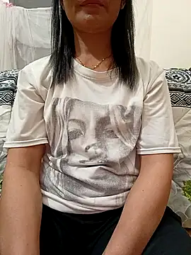 Doremon_95 Live XXX-Chat