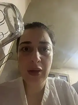 _AnChous_ Adlı Modelin Canlı XXX Sohbeti