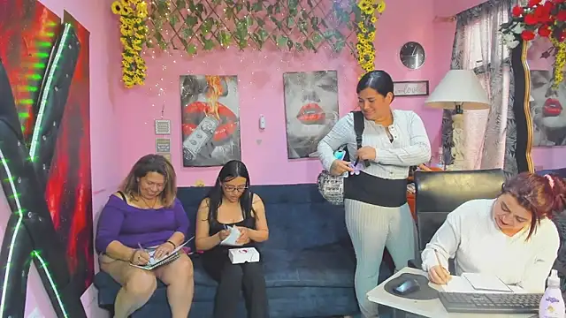 lesbiancuple Webcam-Show