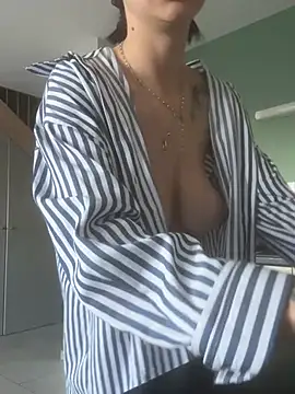 Lolasecret_ Adlı Modelin Web Kamerası Şovu