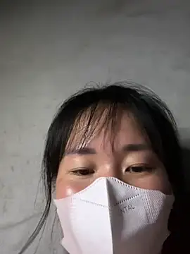 Yuki-babi2k: онлайн-секс-чат