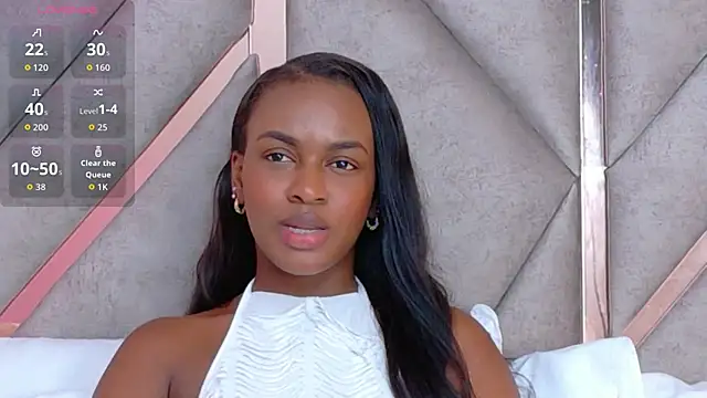 Sally-Noa: απευθείας συνομιλία ΧΧΧ