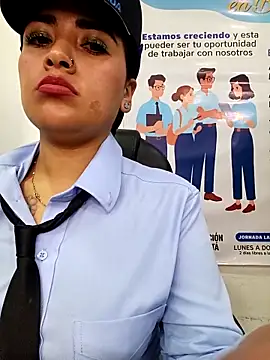 دردشة MAYE__13 الجنسية المباشرة