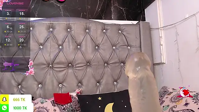 Chat +18 de LAILAGUMMY ao vivo