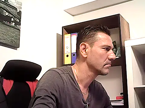 mastercharisma35 webcam show