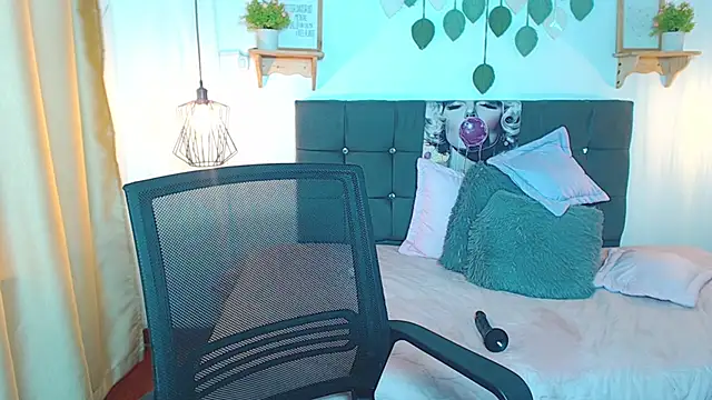 Chat XXX ao vivo de Emma_hassani