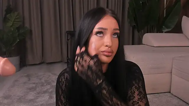 EmeraldKat 即時 XXX 聊天