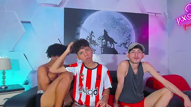 Spicy_guys' Webcam Show