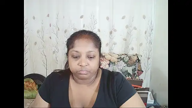 Indiantasha Live XXX Chat