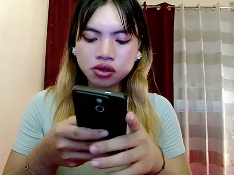 lover_girl143 Pertunjukan Webcam