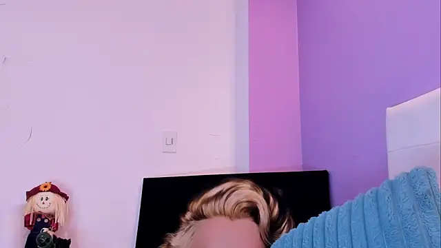 Charlotte11-11 – Live XXX-chat