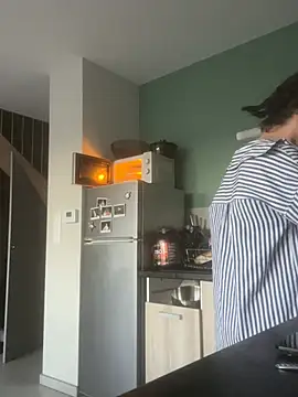 Lolasecret_ live XXX chat