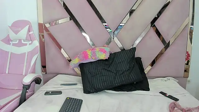 Jade_ht's Live XXX Chat