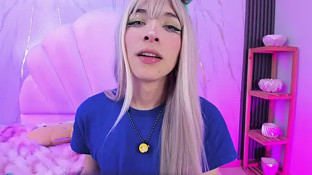 AliiceWonderland_: онлайн-секс-чат