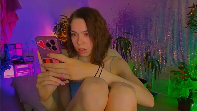 Chat +18 de poli__ ao vivo