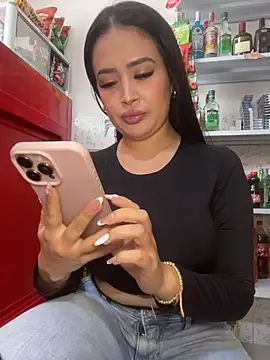 Czat XXX na żywo – Sara_fun