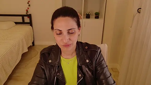 LovelyBeatrice 라이브 XXX 채팅