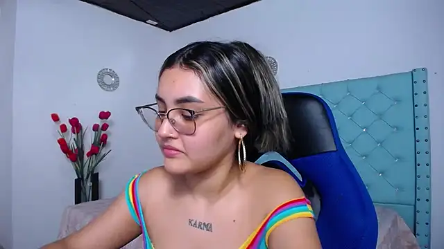 kathe-mills235 live XXX chat