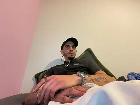 Rebeu313のウェブカメラショー