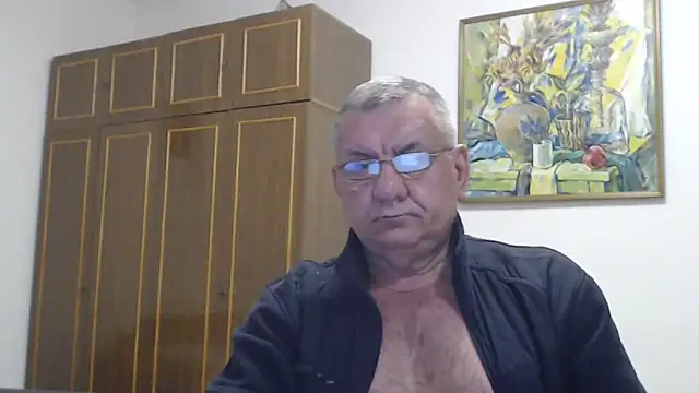 machomale3 网络视讯表演