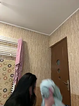 Chatroom XXX en direct de MiriamDelyn