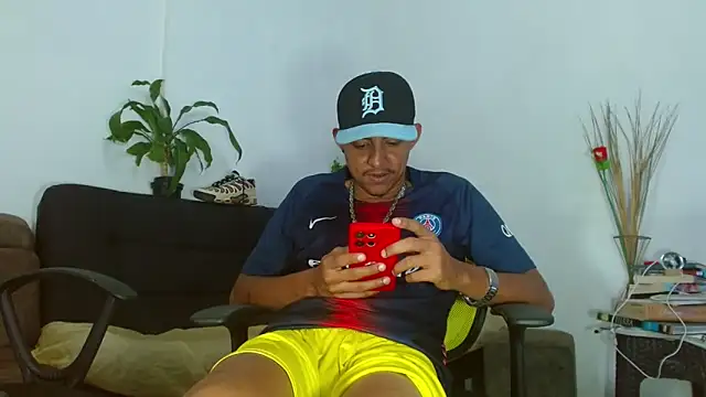 Chat XXX en directo de skinny23cm