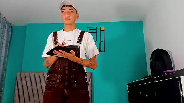 Chat XXX en directo de Maikol_Ortiz