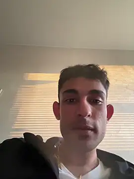 Show modela skinny04balkann na web-kameri