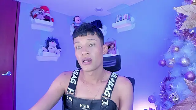 Chat XXX en directo de nicky_moo