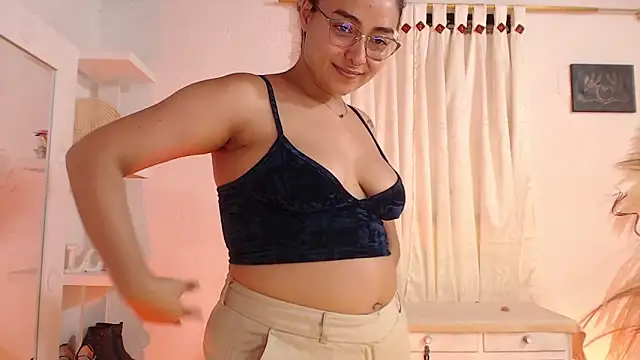 _Kim__M's Live XXX Chat