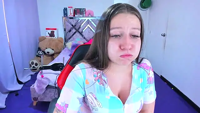 Chat +18 de Luna_Analya ao vivo