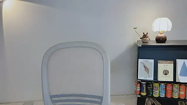 OnechestnutのライブXXXチャット