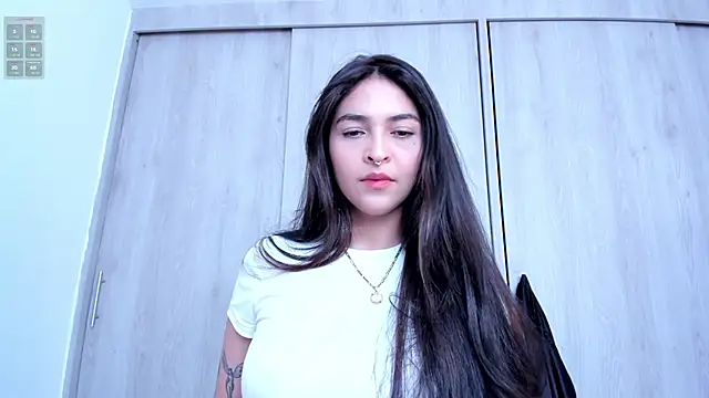 Chat XXX en directo de Skeeter_ss