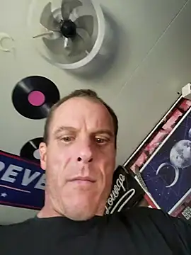 415cali925: διαδικτυακό σόου στην κάμερα