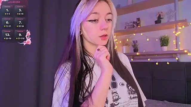 TristaRoht's Live XXX Chat