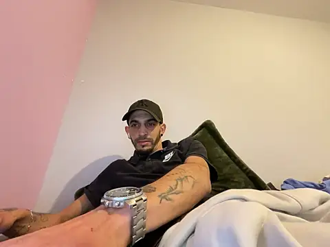 Rebeu313 Show Webcam